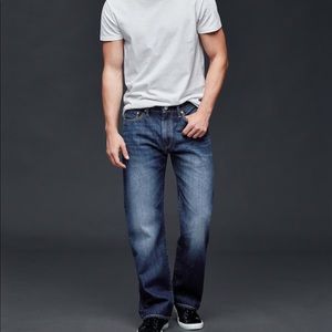 Gap men’s relaxed dark jean
